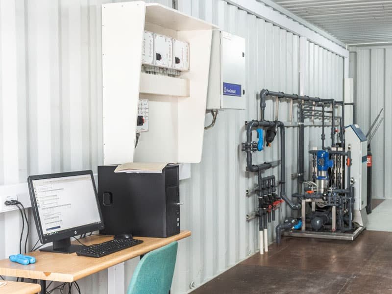 tecnología e innovación en invernaderos.Utadeo