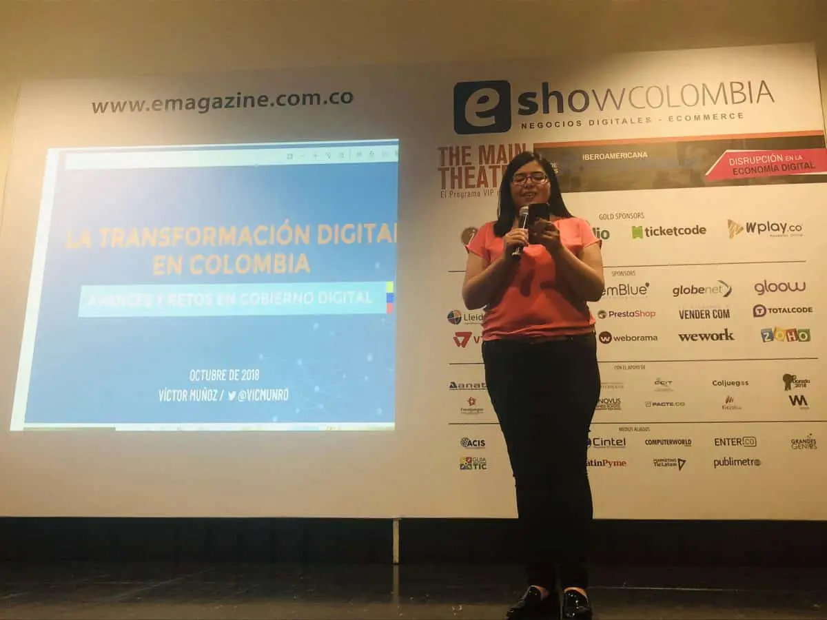 Adriana Molano eShow Colombia