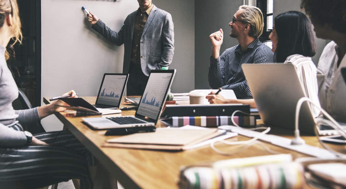 desarrolladores de software- softwhere