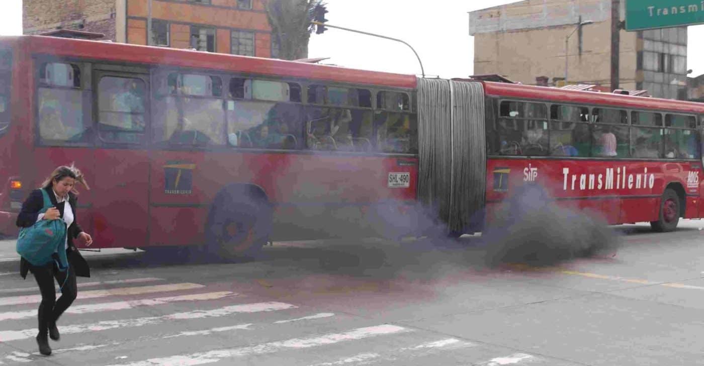 Bogotá calidad del aire transmilenio diesel pollutes