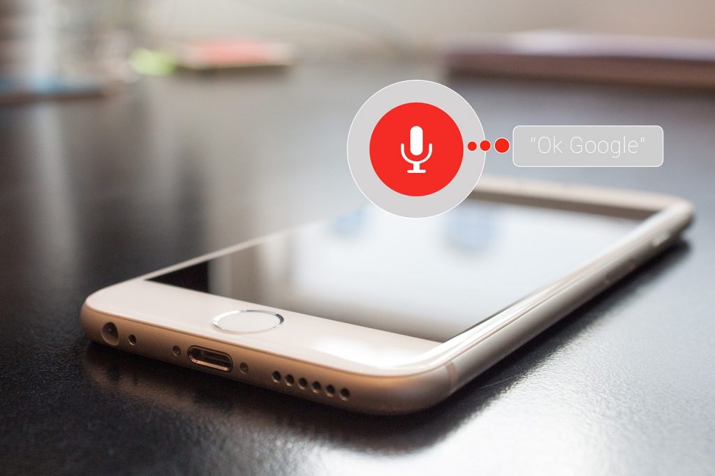 inteligencia artificial en teléfonos -asistentes de voz