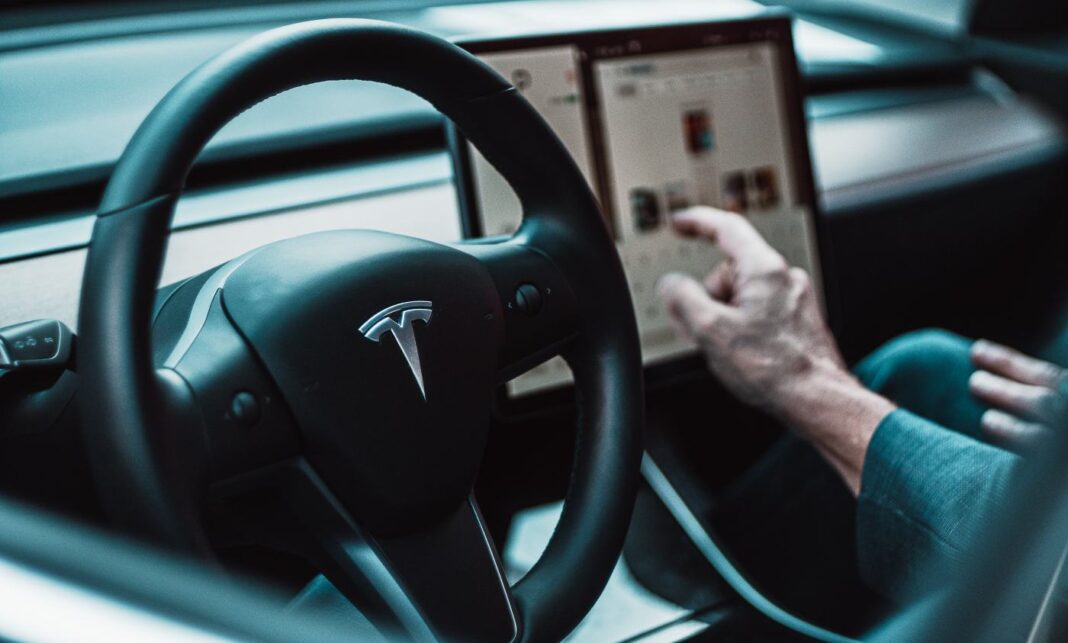 Piloto automático de Tesla