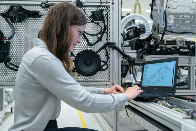 Technology-graduates-Stem