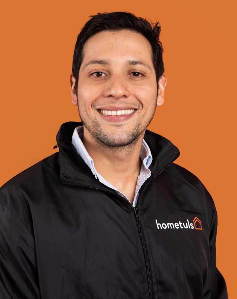 Neftali Ramírez Founder y CEO Hometuls