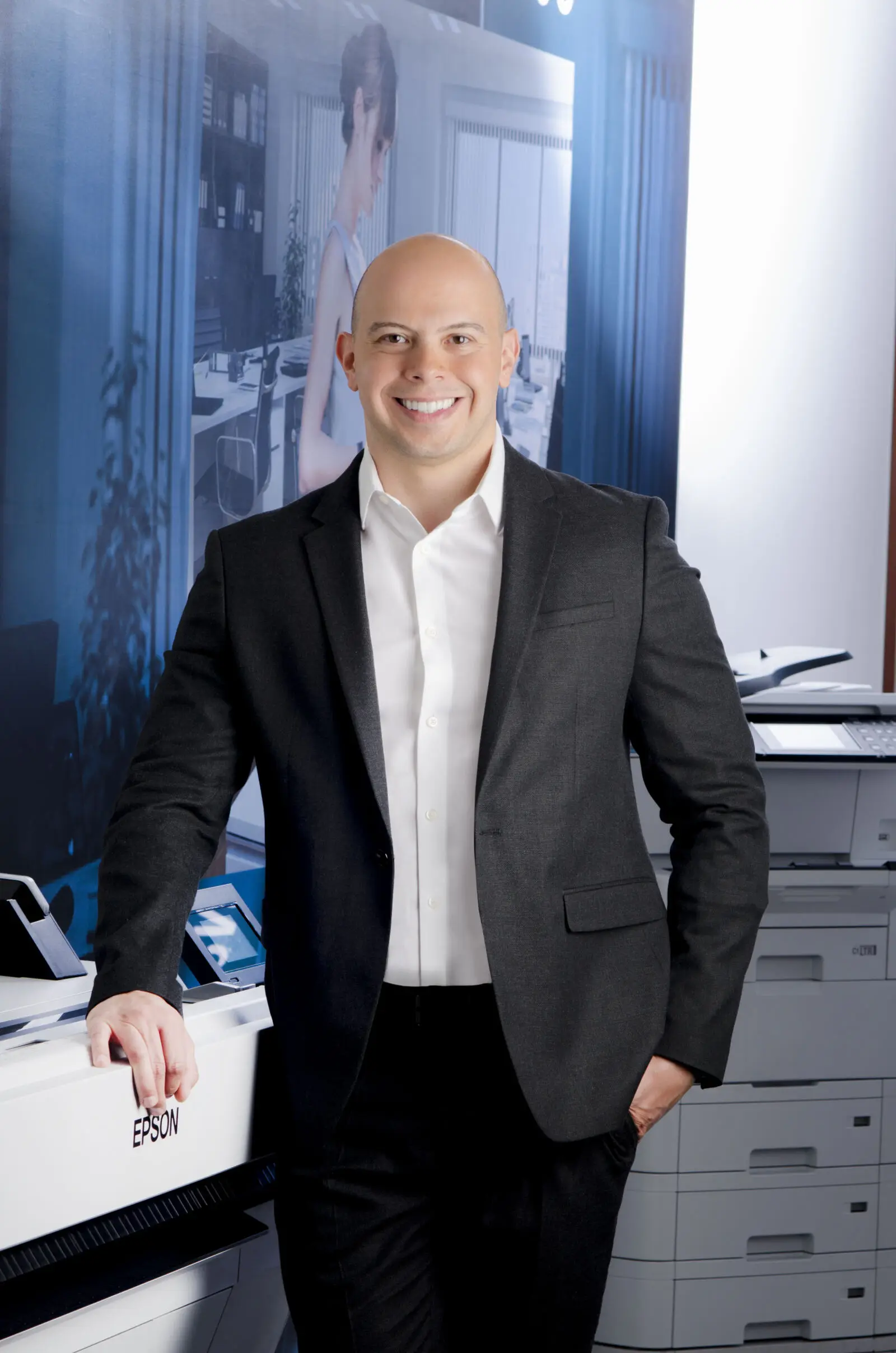 Heisson Nessi V gerente general de Epson Colombia