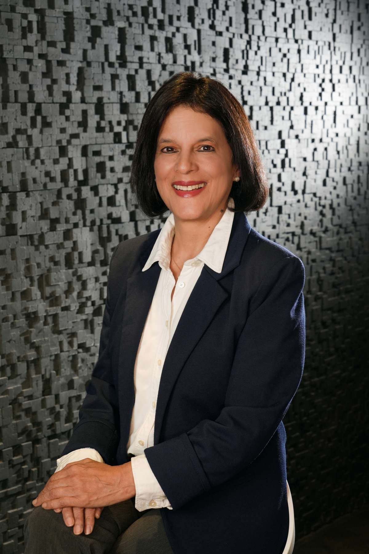 Patricia Mendoza, C&W Business
