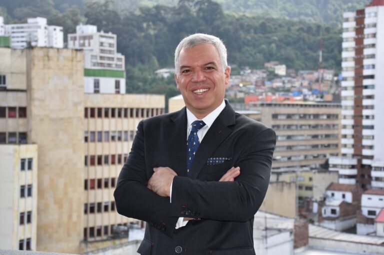 La columna vertebral invisible: Colombia y la urgencia de renovar la infraestructura submarina