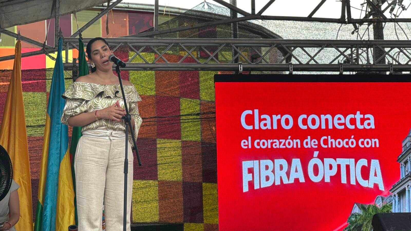 Carina Murcia, ministra TIC