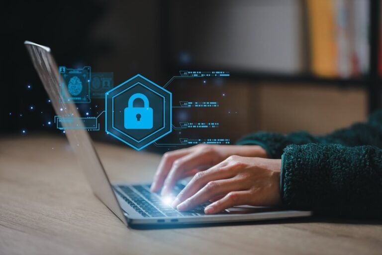 La evolución del engaño en ciberdefensa: del honeypot al swarm decoys