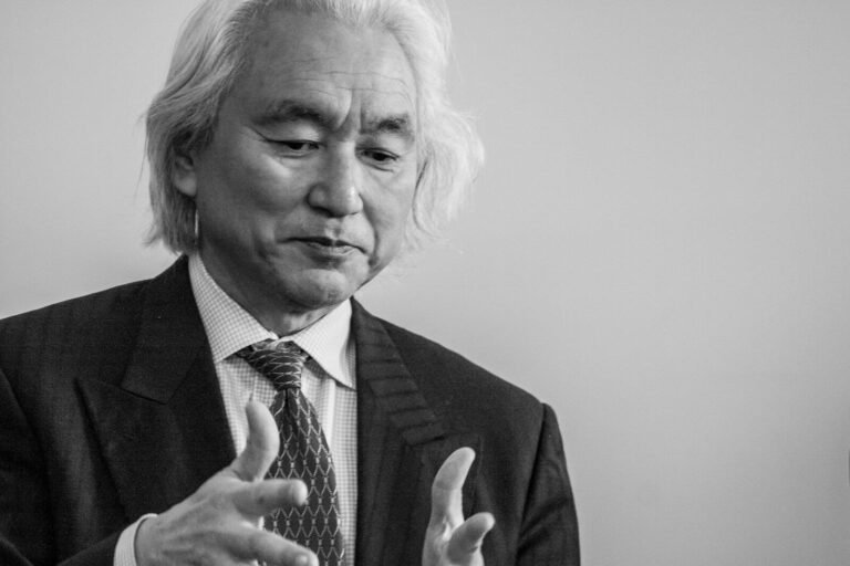 El futurista Michio Kaku llega a ANDICOM 40 en Cartagena