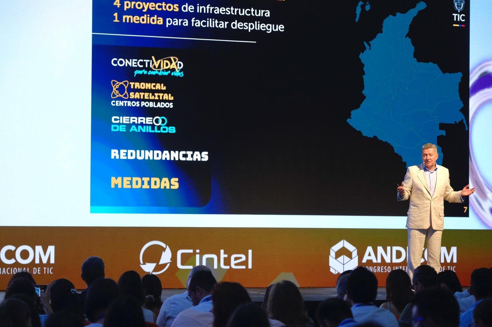 Hoja de Ruta para la Transformacion Digital de las zonas rurales y desatendidas de Colombia