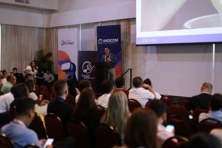IA y Blockchain protagonizan el precongreso ANDICOM 2024