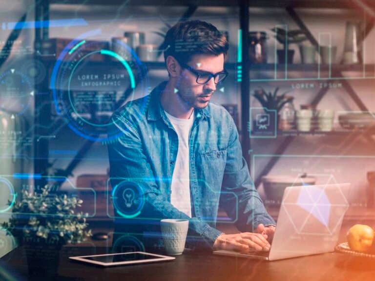 El 81% de los trabajadores del conocimiento usan Inteligencia Artificial Generativa en Colombia