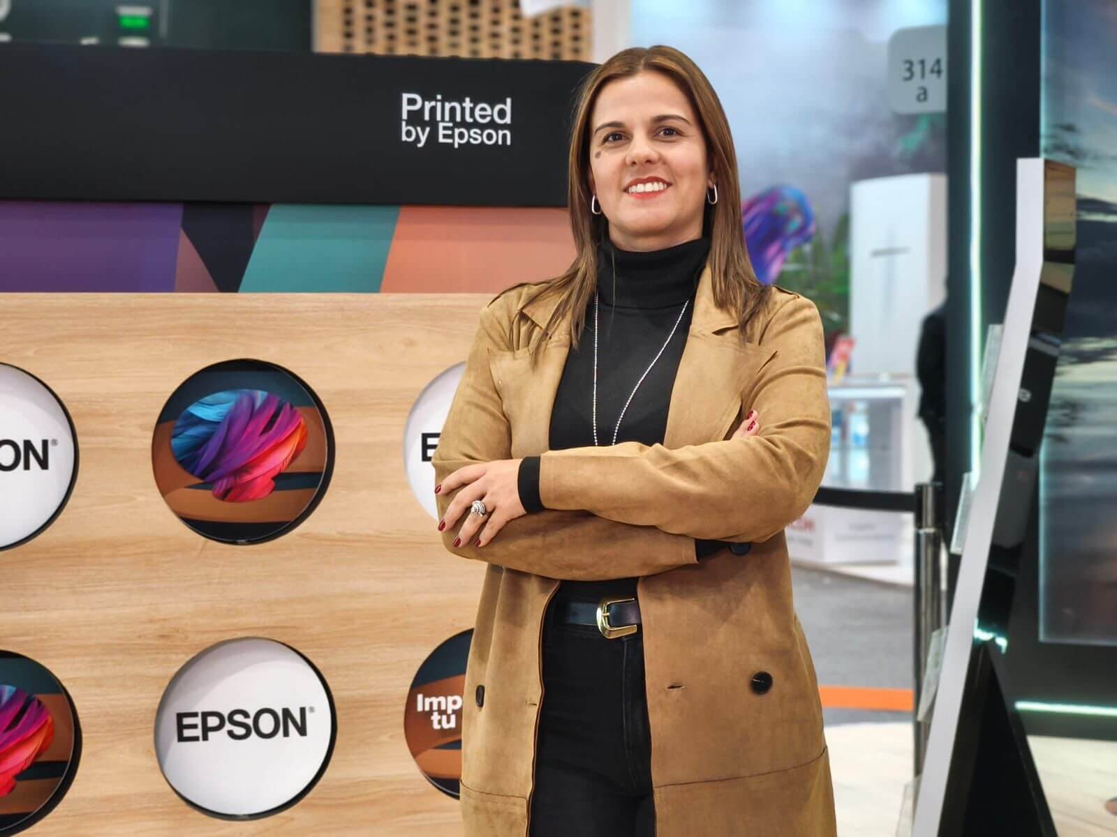 Juanita Agudelo gerente de Ventas y Mercadeo para la vertical Industrial de Epson Colombia