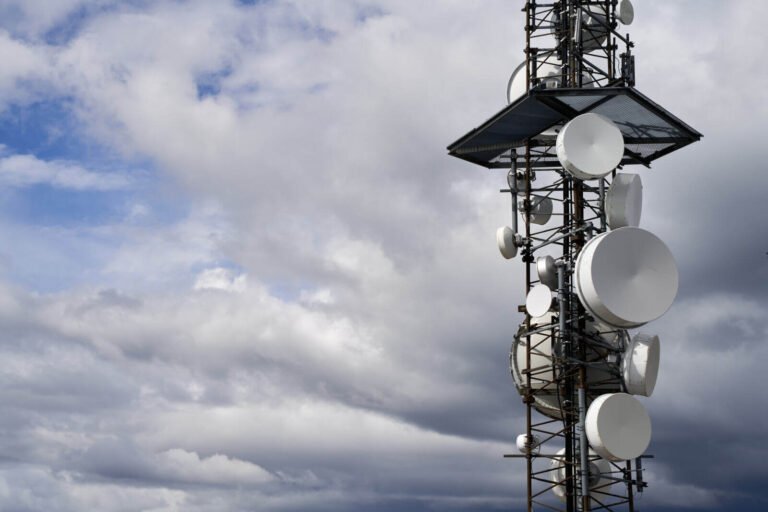 Colombia y México activan agenda de cooperación para regular la Inteligencia Artificial y redes 5G