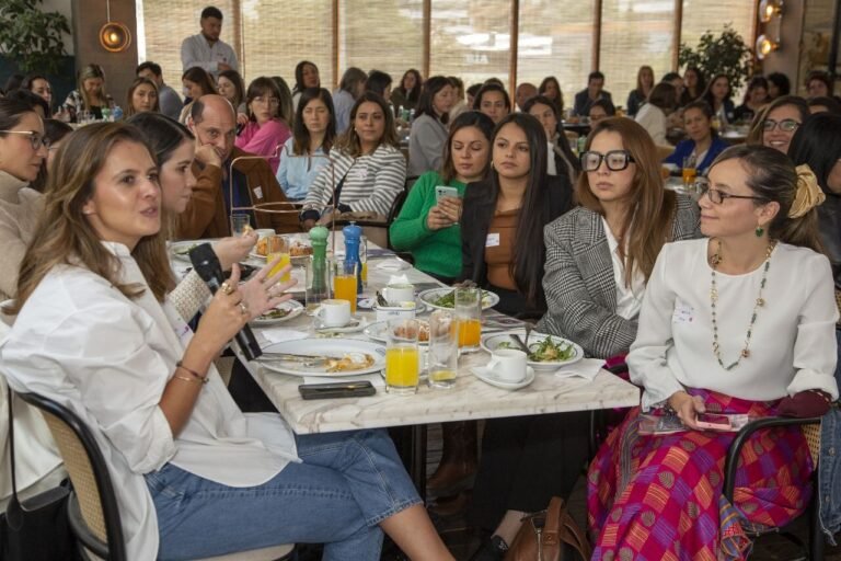 Liderazgo femenino: Reto del sector TIC para la transformación empresarial