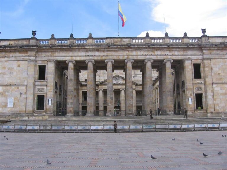 Regulación Inteligencia Artificial en Colombia: Proyectos de Ley 2024