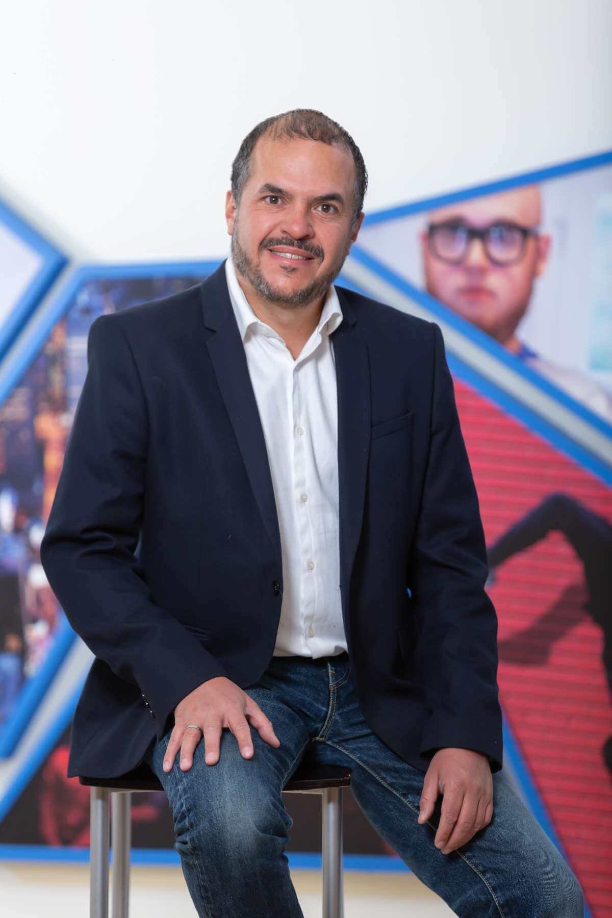 Ricardo Chaparro Intel