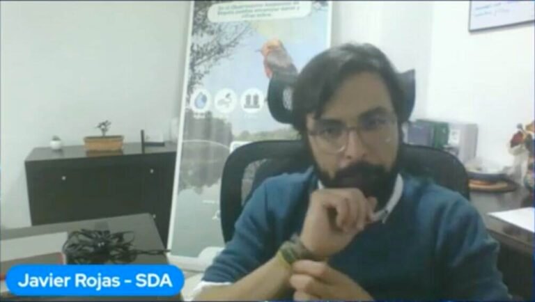 Tecnología para hacerle frente a los desafíos ambientales en Bogotá: Entrevista con Javier Rojas