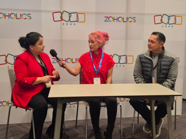 Zoholics Colombia 2025: De la «Adopción Inteligente» de la IA al lanzamiento de Zoho One Essentials
