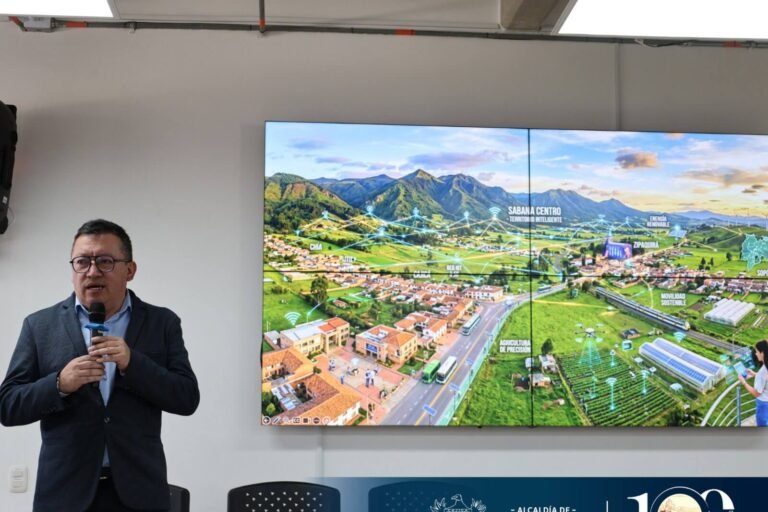 Tecnología con propósito regional: lo que dejó el foro de territorios inteligentes en Cajicá