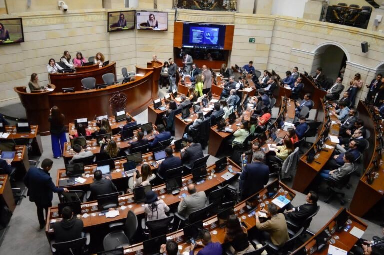 Congreso busca crear reglas claras frente a la normatividad de la Inteligencia Artificial en Colombia