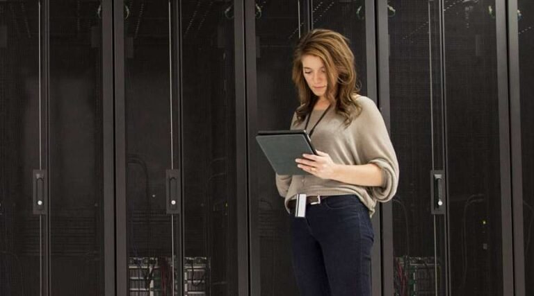 Mujeres líderes en los centros de datos en América Latina