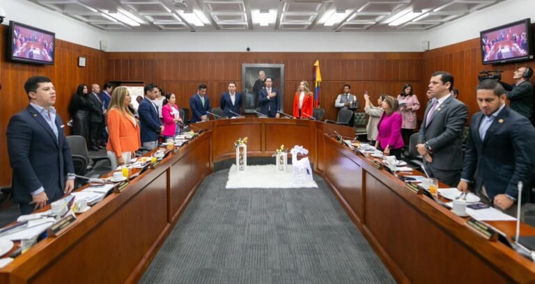 Protección de datos e infancia, en el centro de la agenda digital legislativa del MinTIC