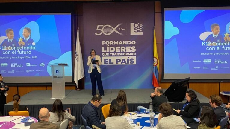 Transformación educativa 2026-2030: la hoja de ruta más allá de regalar computadores