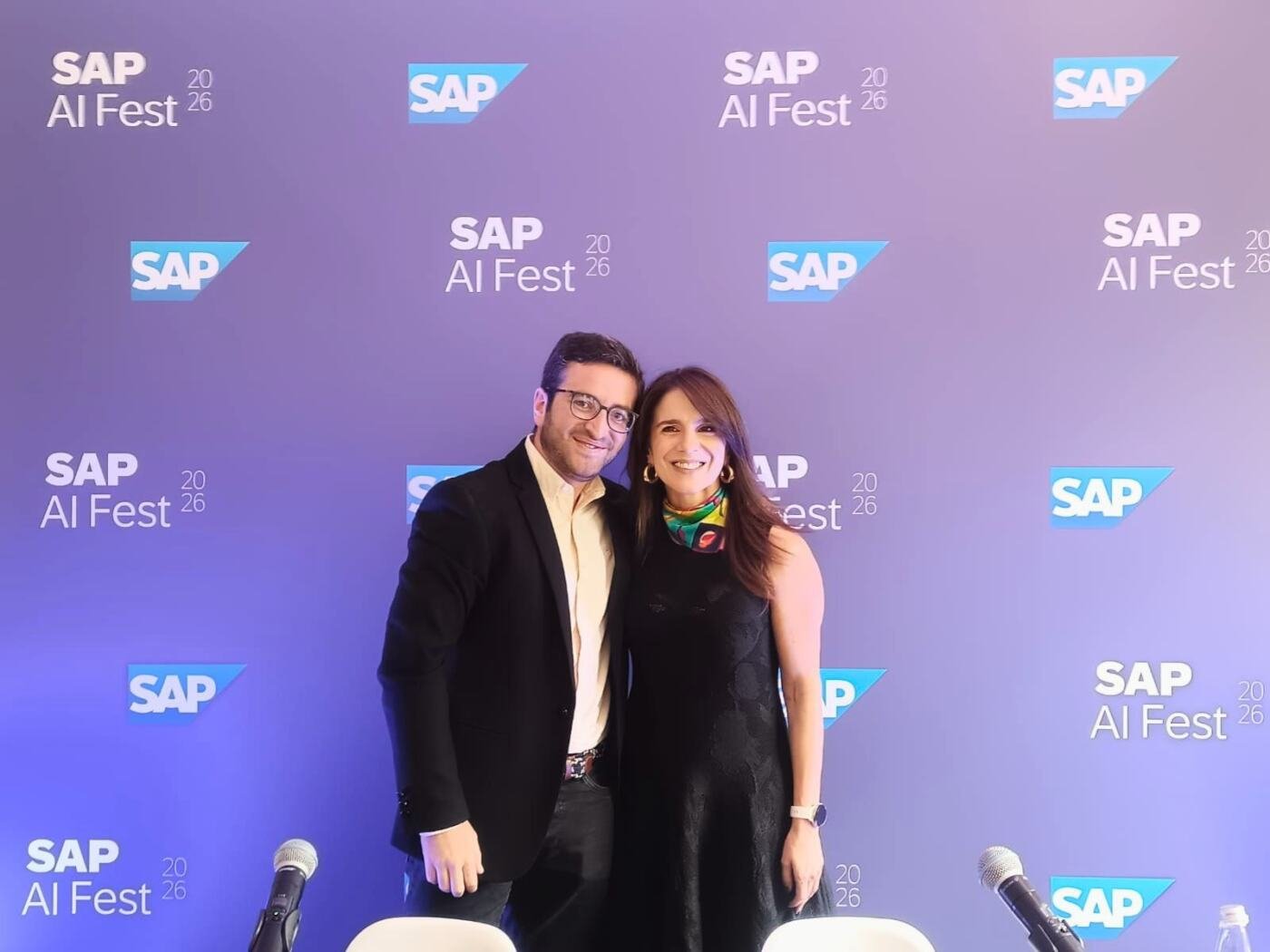 Directivos de Alpina y SAP exponen la estrategia de innovación Alpina e Inteligencia Artificial en SAP AI Fest Colombia 2026.