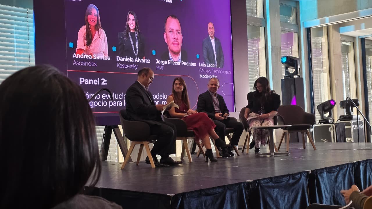 Andrea Santos Asoandes Daniela Alvarez Kaspertsky Jorge Elicer Puentes HPE y Luis Ladera Cassava Technologies