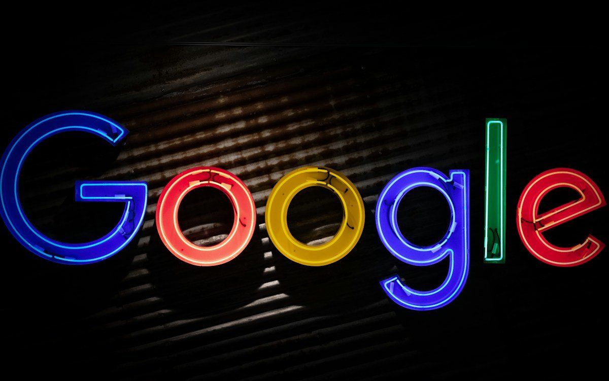 Estudiantes en Colombia acceden a becas de Google en Inteligencia Artificial